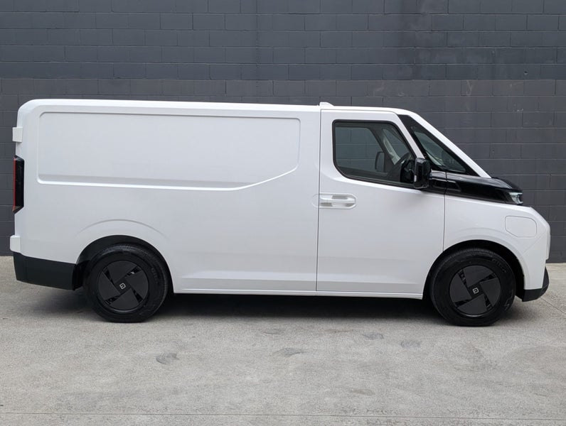 2025 Farizon SuperVAN L1H1 83Kwh image 3