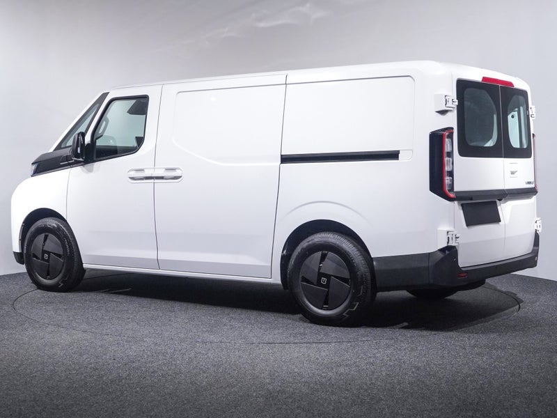 2025 Farizon SuperVAN L1H1 SV L1H1 83kWh image 5