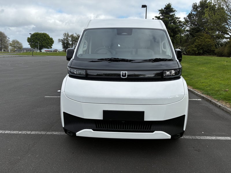 2025 Farizon SuperVAN L2H2 L2H2 83kwh image 2