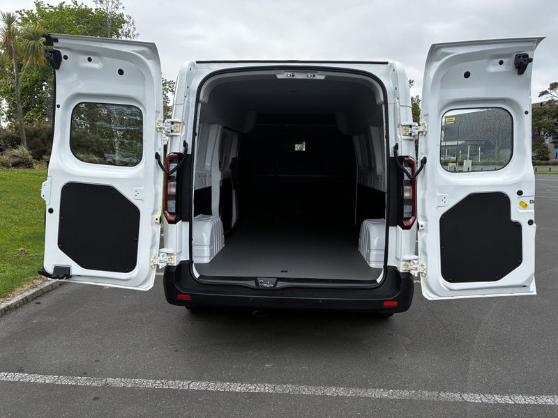 2025 Farizon SuperVAN L2H2 L2H2 83kwh image 5