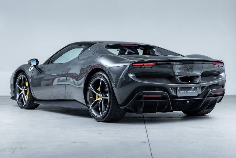 2025 Ferrari 296 GTB image 5