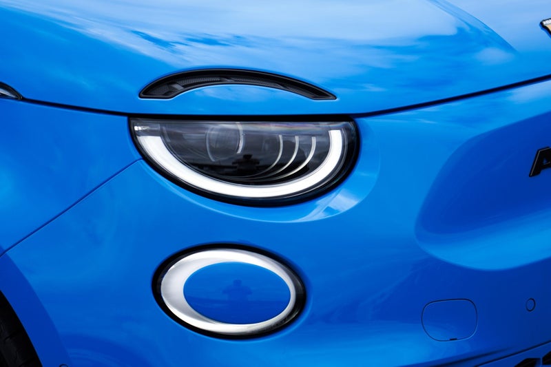 2025 Fiat 500e Abarth 3Dr A Hatch image 5