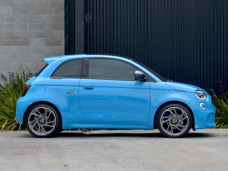 2025 Fiat Abarth 500e image 2