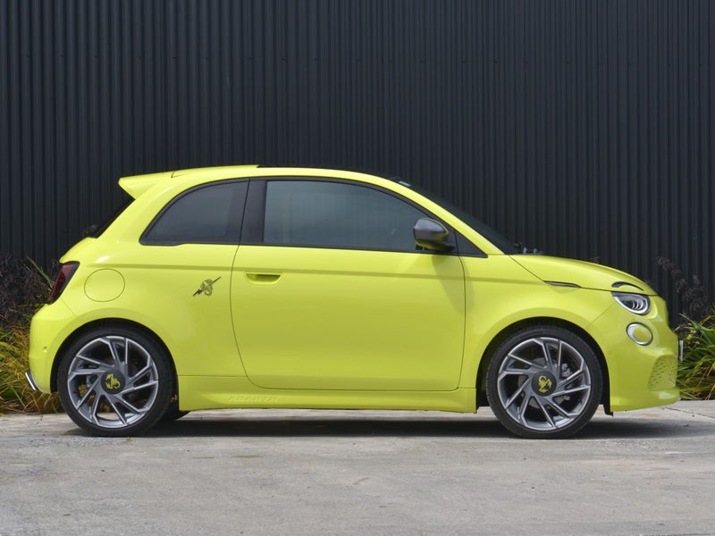 2025 Fiat Abarth 500e image 2