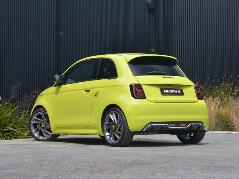 2025 Fiat Abarth 500e image 3