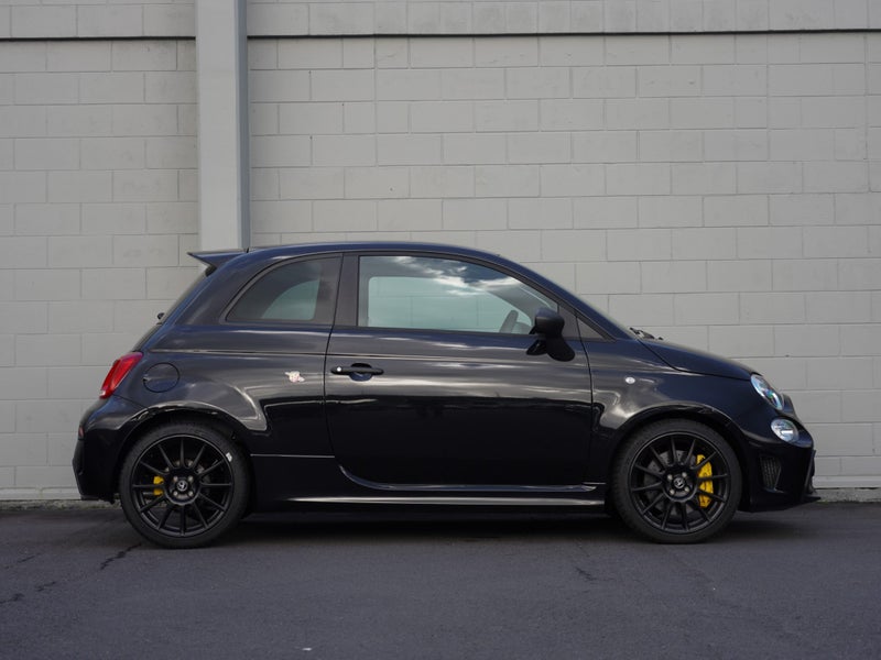 2025 Fiat Abarth 695 Competizione 1.4P 2Dr Hatch image 3