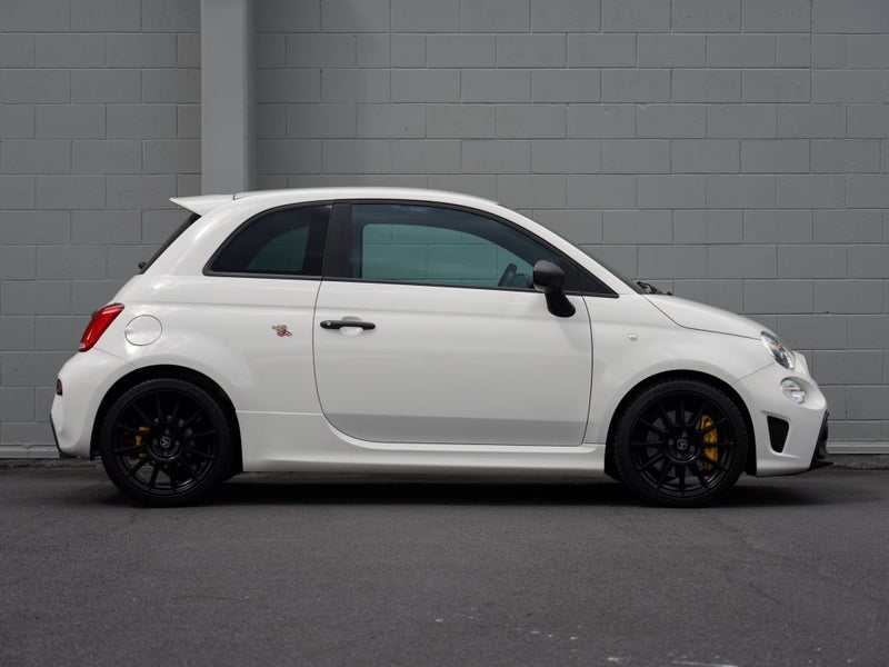 2025 Fiat Abarth 695 Competizione 1.4P 2Dr Hatch image 3