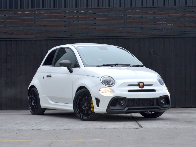 2025 Fiat Abarth 695 Competizione image 1