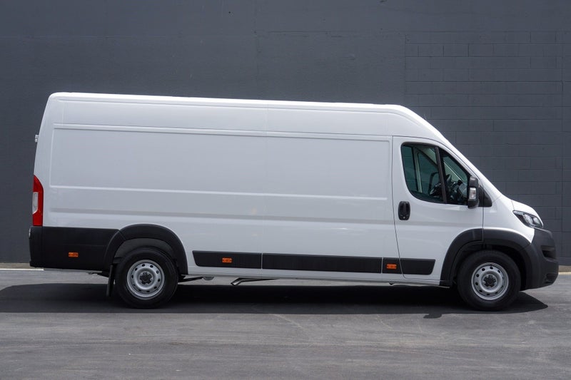 2025 Fiat Ducato 295 2.2D 9A XLWB Van image 2