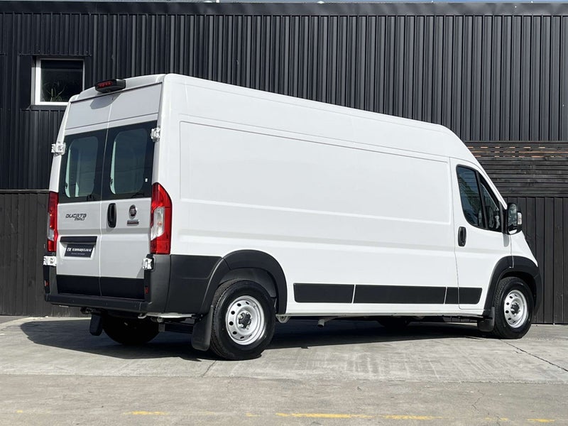 2025 Fiat Ducato LWB Auto image 3