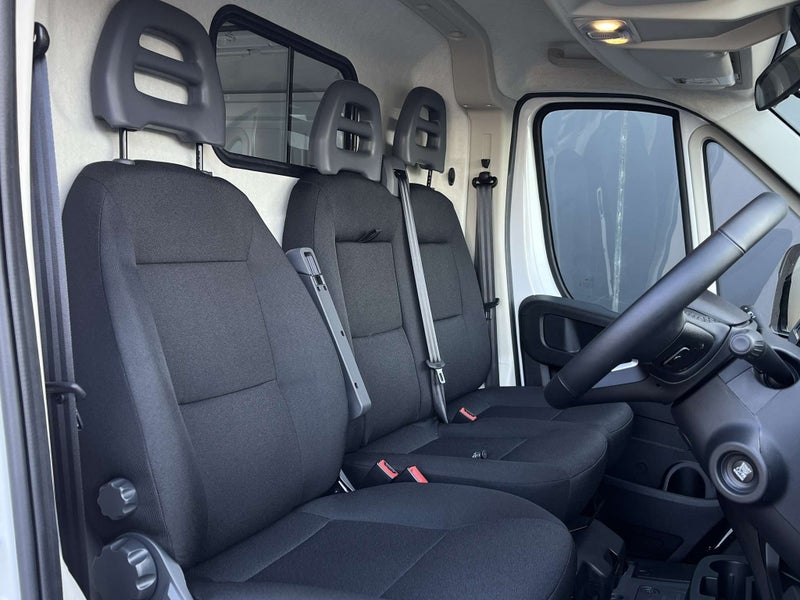 2025 Fiat Ducato LWB Auto image 5