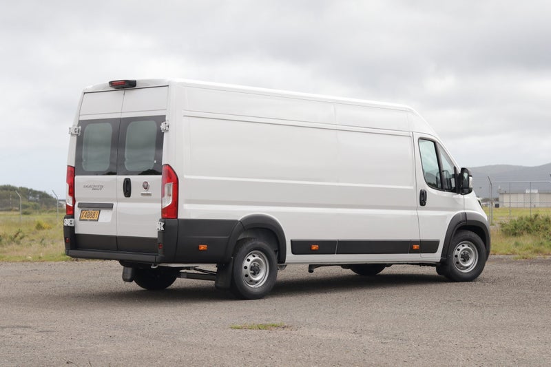 2025 Fiat Ducato XLWB Bench Seat image 4