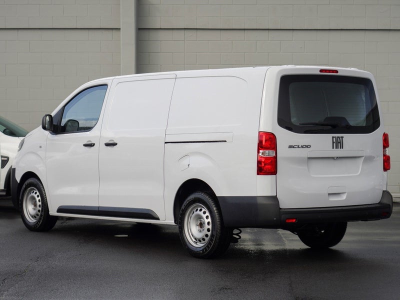 2025 Fiat Scudo 2.0D 8A 5Dr Van image 2