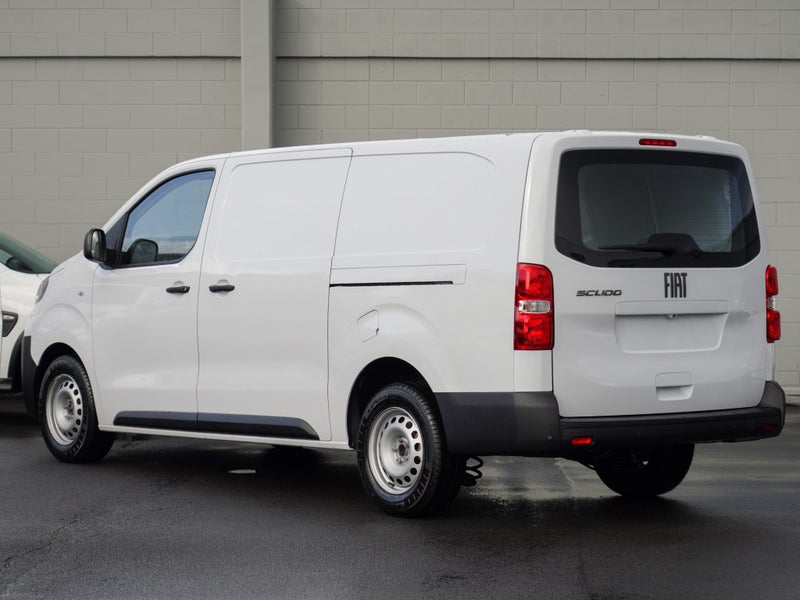 2025 Fiat Scudo Multijet 2.0D 8A 5Dr Van image 2