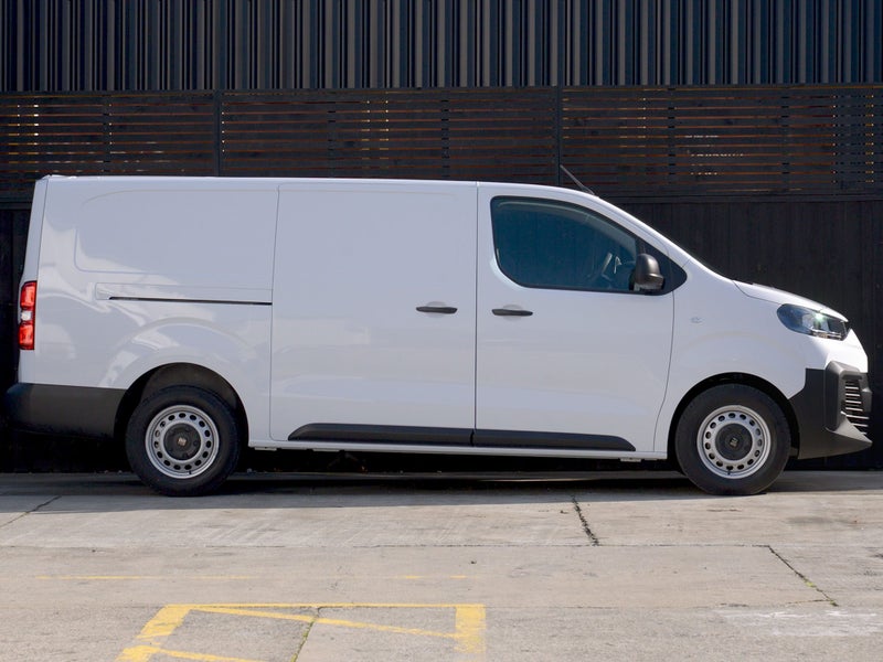 2025 Fiat Scudo Van image 2