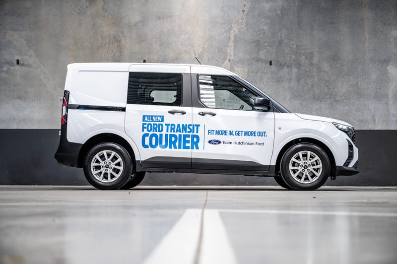 2025 Ford Courier Transit Courier Trend 1.0L image 5