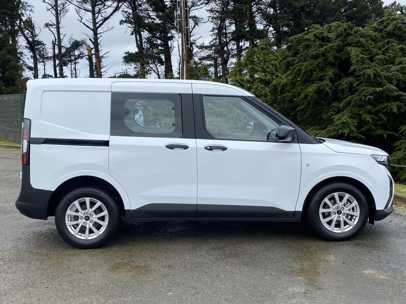 2025 Ford Courier Transit Custom Trend image 5