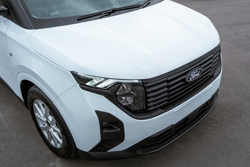 2025 Ford Courier Transit Trend 1.0L Petrol /7Auto image 2