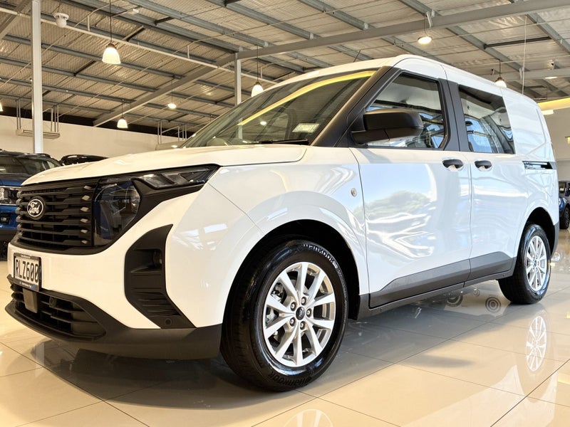 2025 Ford Courier Trend 1.0 EcoBoost Auto image 2