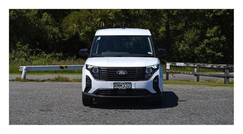 2025 Ford Courier Trend 1.0L image 2