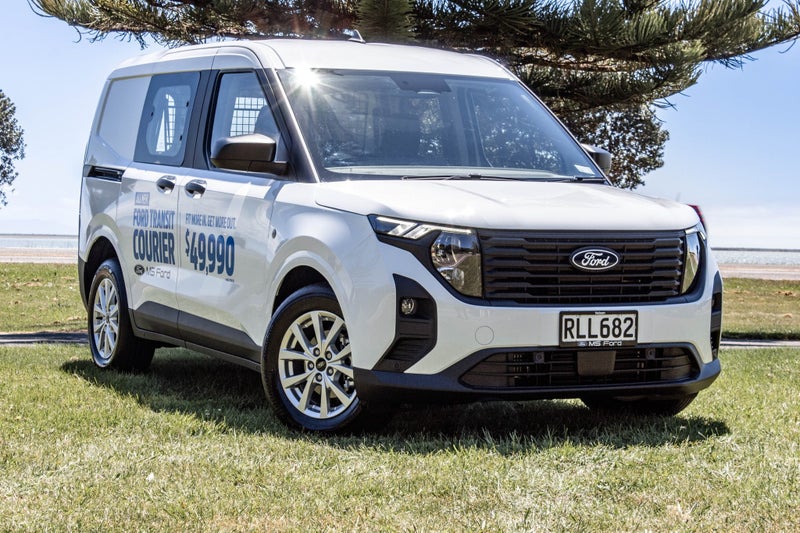 2025 Ford Courier TREND 1.0P/7AT image 1