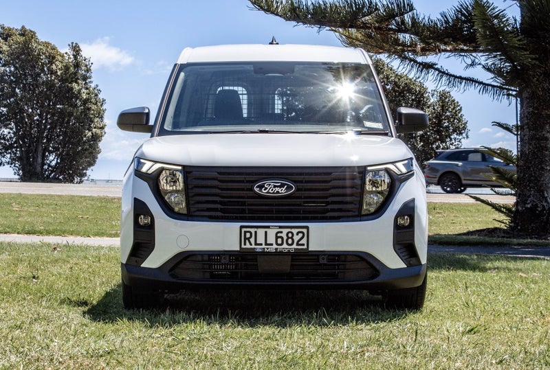 2025 Ford Courier TREND 1.0P/7AT image 4