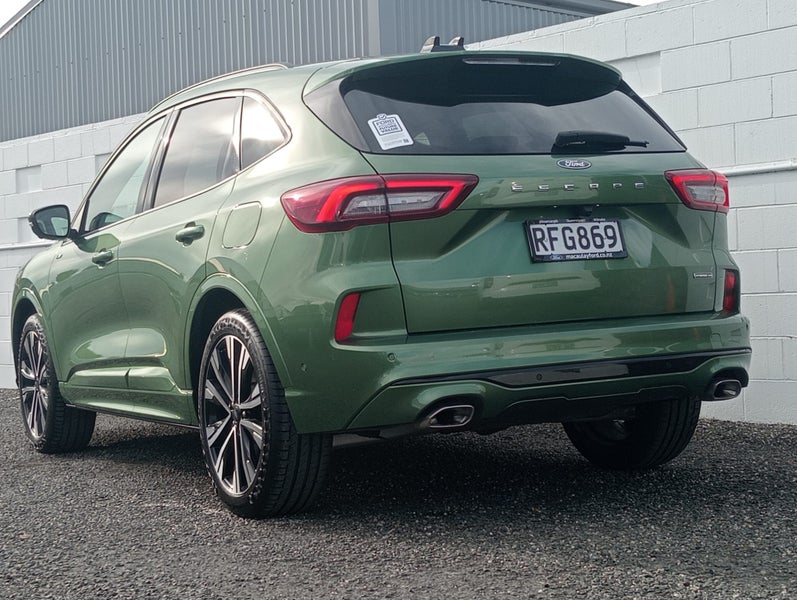 2025 Ford Escape ST-Line X 2.5L FHEV AWD image 5