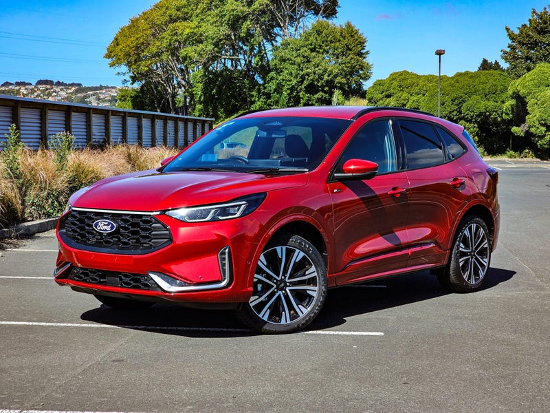 2025 Ford Escape ST Line X FHEV AWD image 1