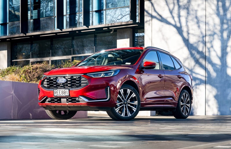 2025 Ford Escape St-Line X Hybrid AWD image 1