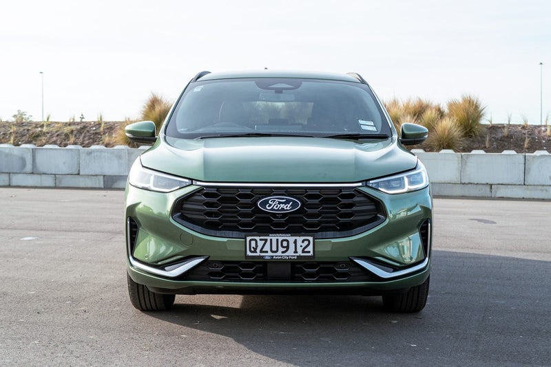 2025 Ford Escape St-Line X PHEV 2WD image 3