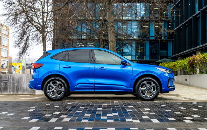 2025 Ford Escape St-Line X Plug in hybrid image 4