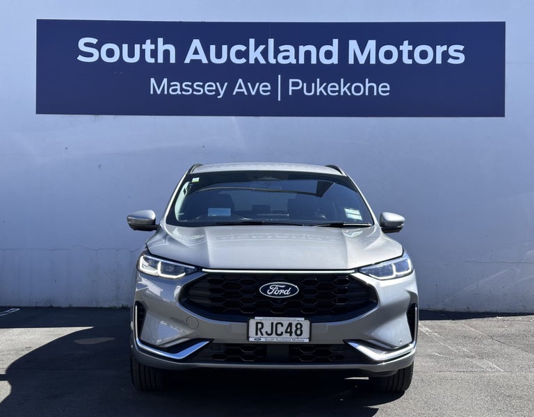 2025 Ford Escape St-line X Plug in Hybrid image 2