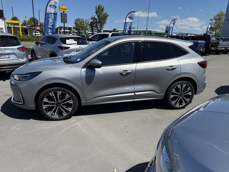 2025 Ford Escape SUV FHEV ST-LINE X 2.5P CVT AWD image 4