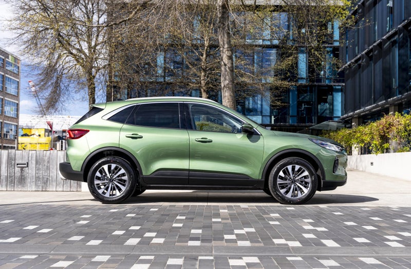 2025 Ford Escape Titanium 2.5P Hybrid image 2