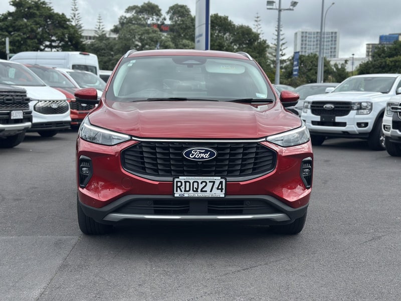 2025 Ford Escape Titanium 2.5Ph image 2