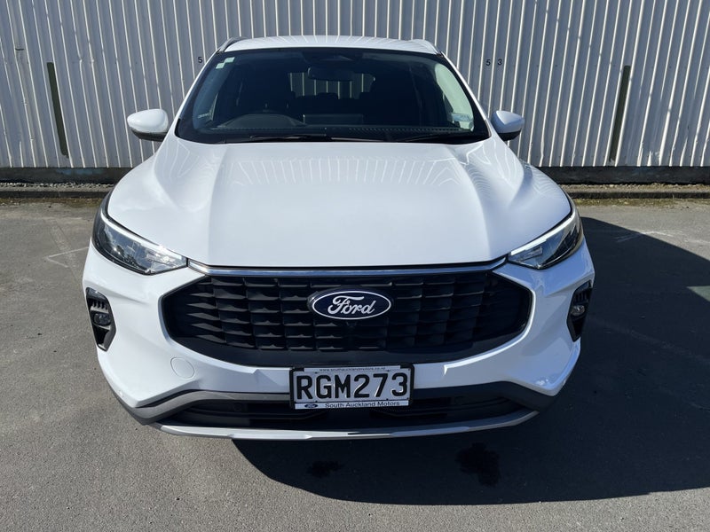 2025 Ford Escape Titanium 2.5Ph image 2