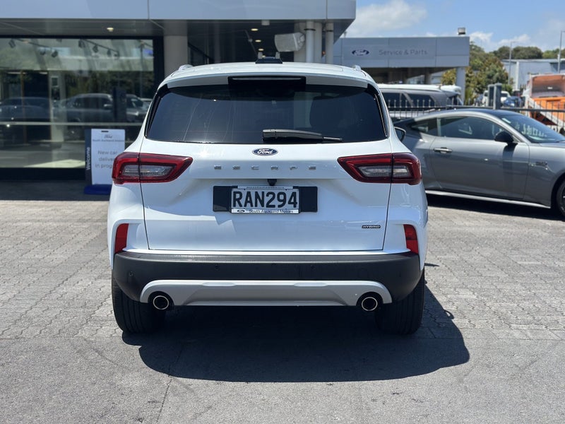 2025 Ford Escape Titanium 2.5Ph image 5