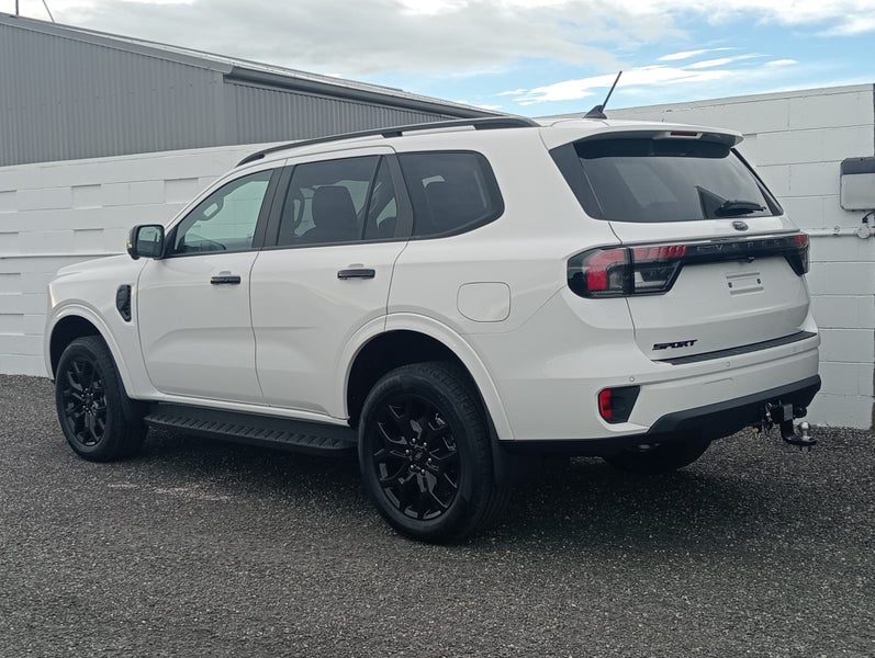 2025 Ford Everest 4WD SPORT 2.0L image 4