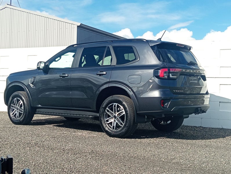 2025 Ford Everest 4WD Trend 2.0L image 5