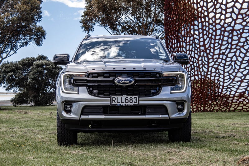 2025 Ford Everest BLACK EDITION 2.0D 4WD image 4