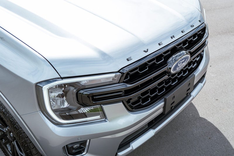 2025 Ford Everest Black Edition 2.0L Diesel image 2