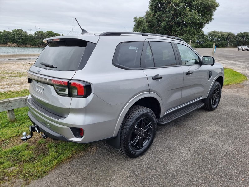 2025 Ford Everest BLACK EDITION TREND 2.0L BIT... image 2