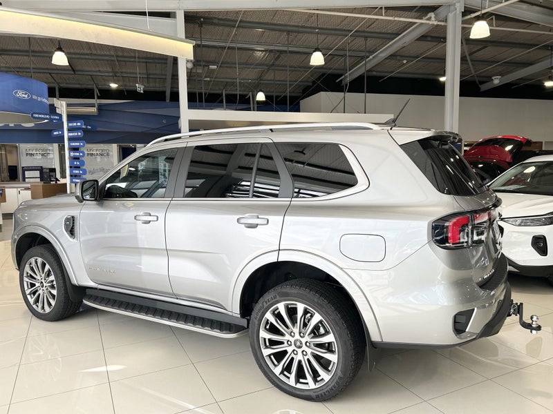 2025 Ford Everest Platinum 3.0 V6 AWD image 2