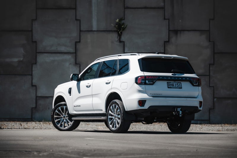 2025 Ford Everest Platinum 3.0 V6 Diesel image 4