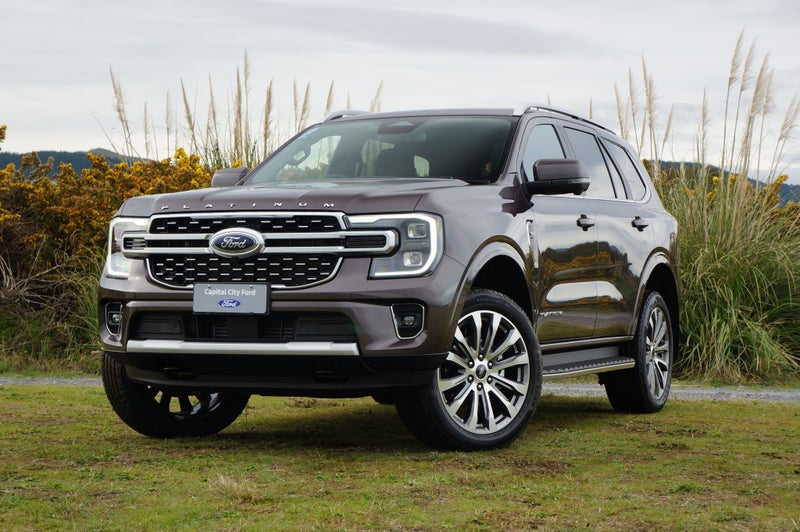 2025 Ford Everest PLATINUM 3.0L V6 10A 4WD image 4
