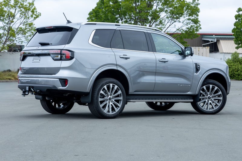 2025 Ford Everest Platinum 3.0L V6 4x4 image 3