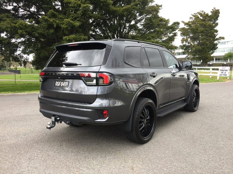2025 Ford Everest PLATINUM 4WD 3.0L V6 image 2