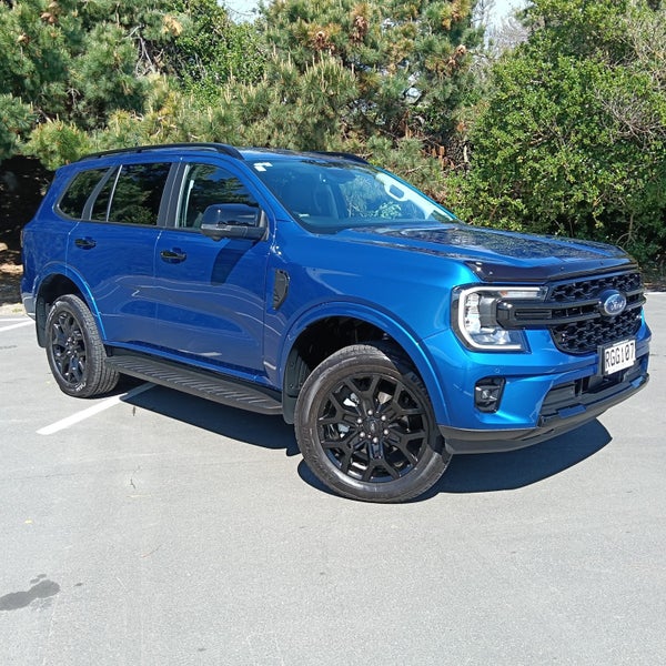 2025 Ford Everest Sport 2.0 image 3