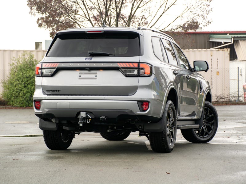2025 Ford Everest Sport 2.0L Bi-Turbo 4x4 image 3