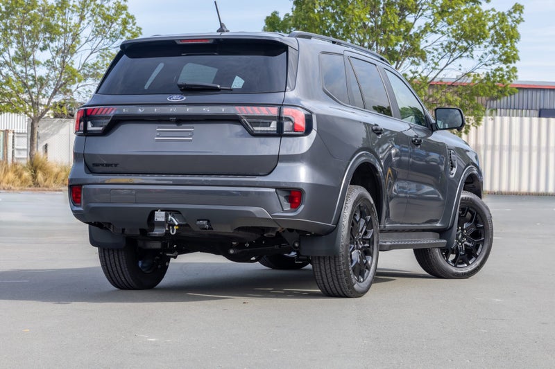 2025 Ford Everest Sport 2.0L Bi-Turbo 4x4 image 3